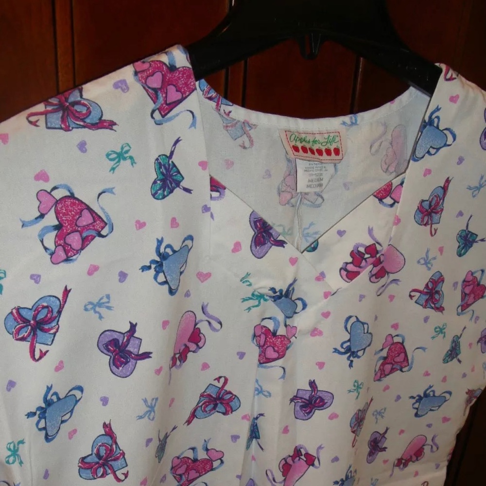 Women's Hearts Scrub Size Medium